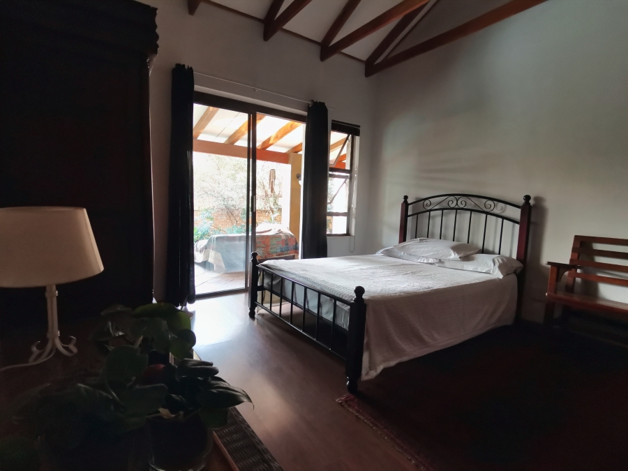 6 Bedroom Property for Sale in Cashan North West